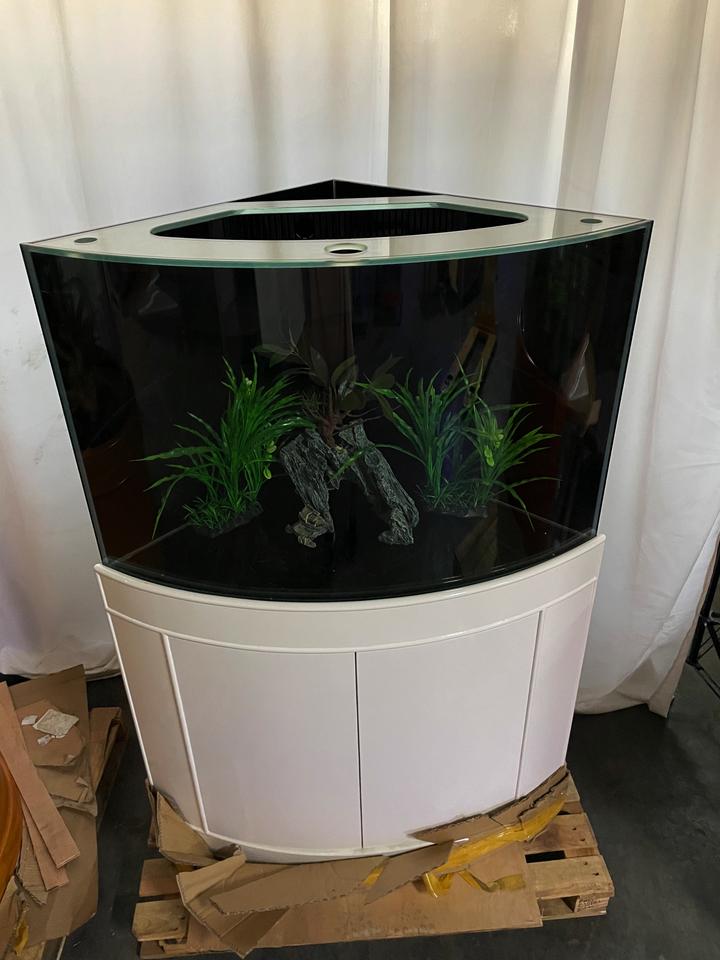 Glass Corner by AQUA VIM