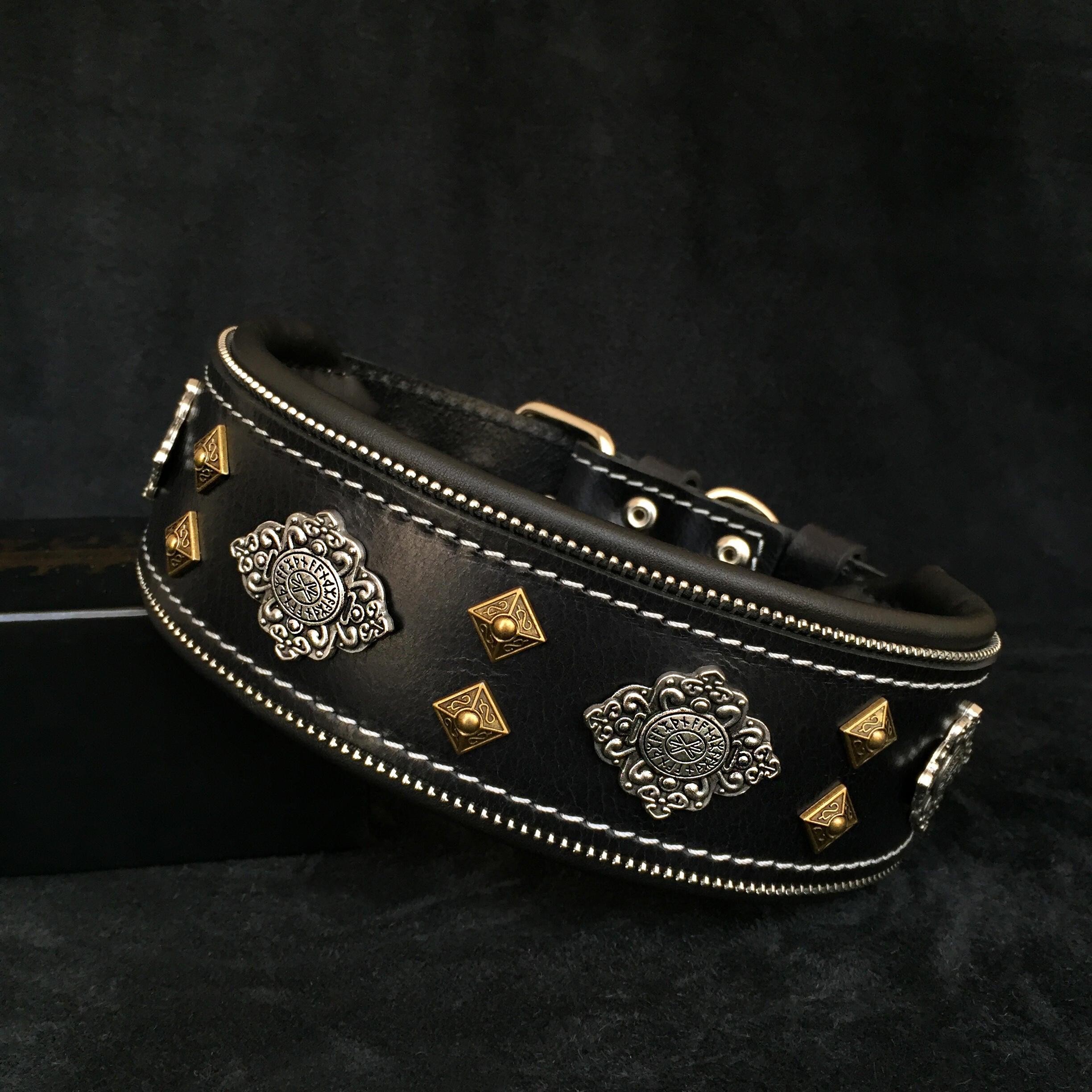 "Aztec" black dog collar by Bestia Dog Gear