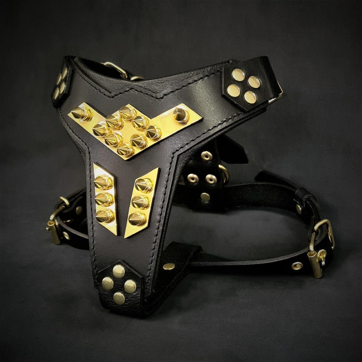 The ''Midas'' leather dog harness gold by Bestia Dog Gear