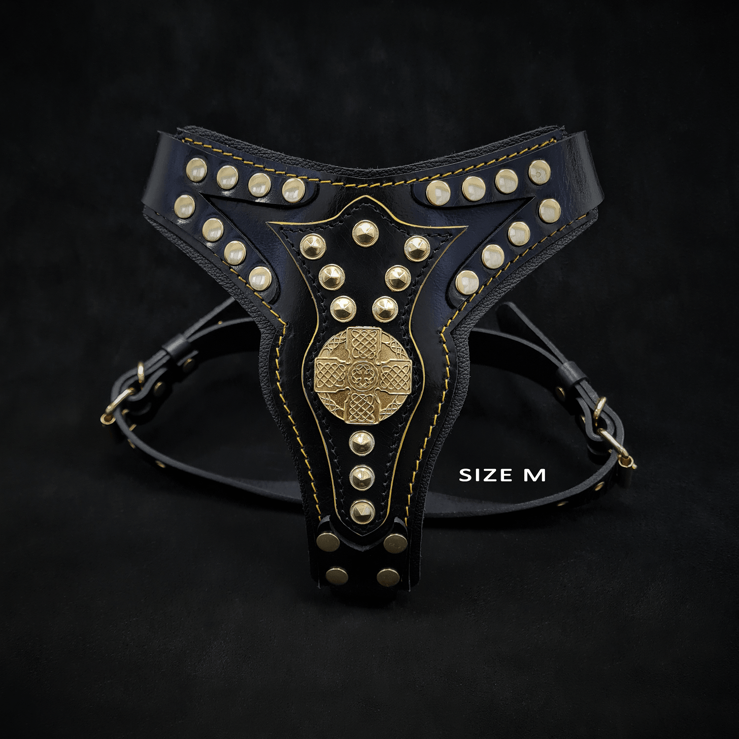 The "Maximus" harness V2 by Bestia Dog Gear