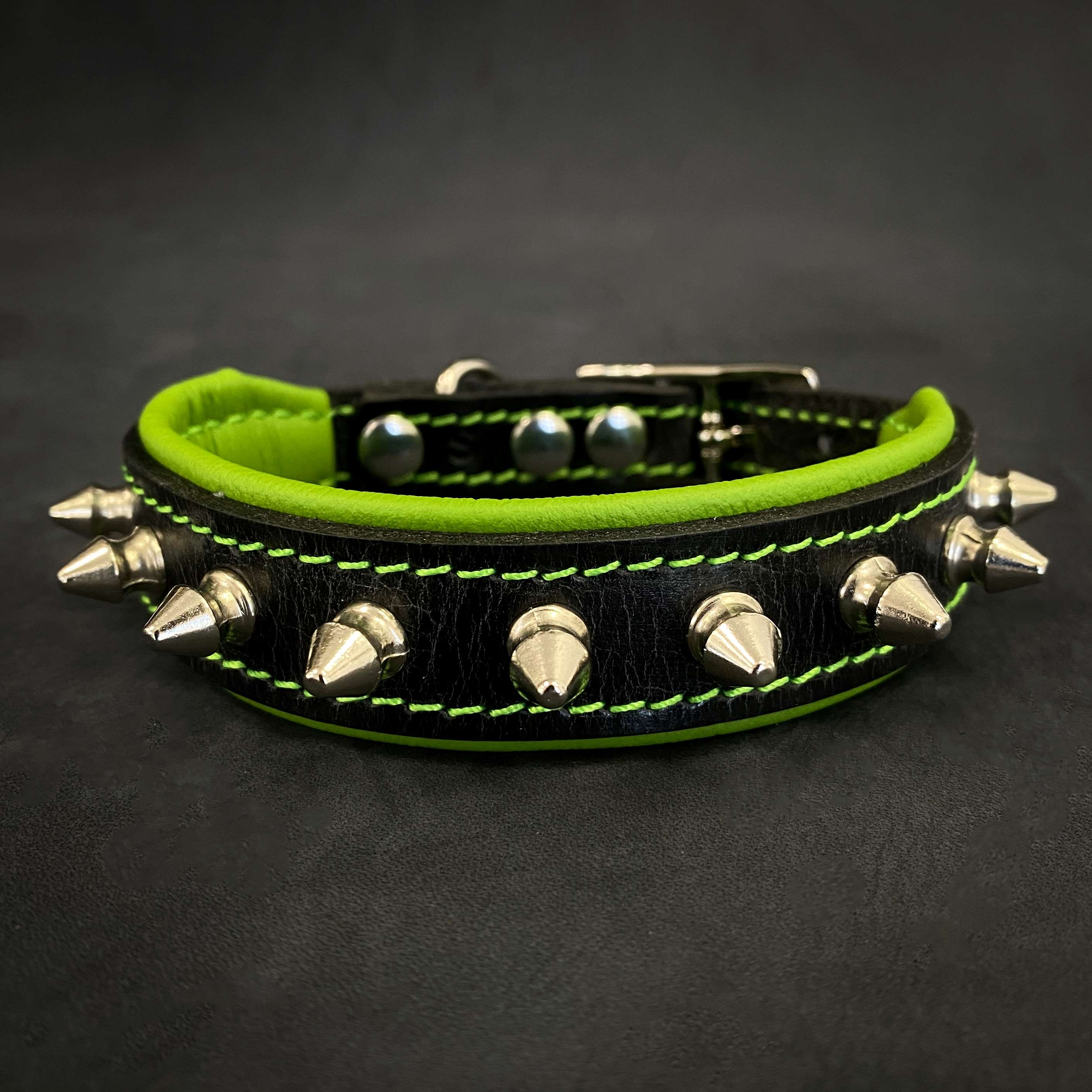 "Spiky" collar by Bestia Dog Gear