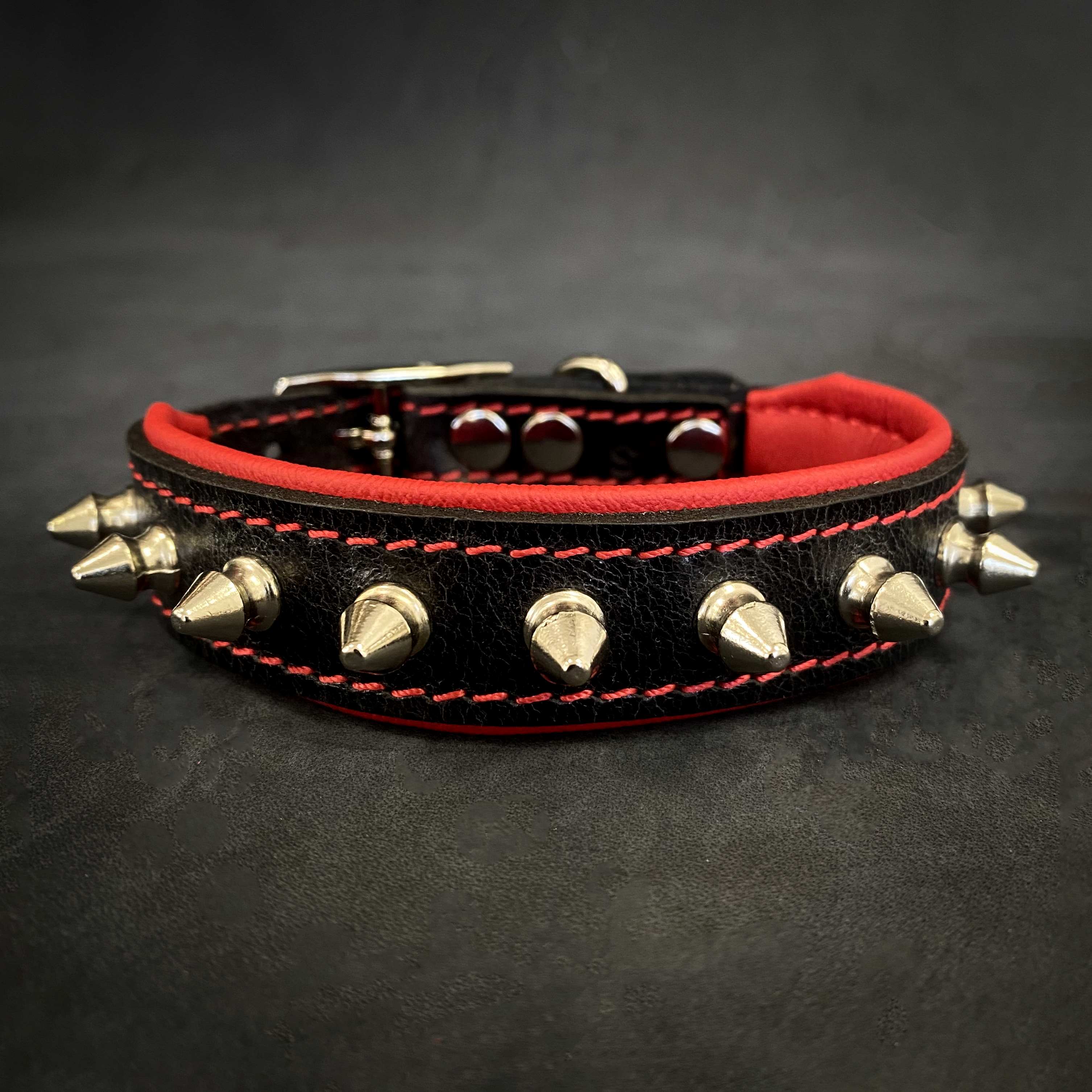 "Spiky" collar by Bestia Dog Gear