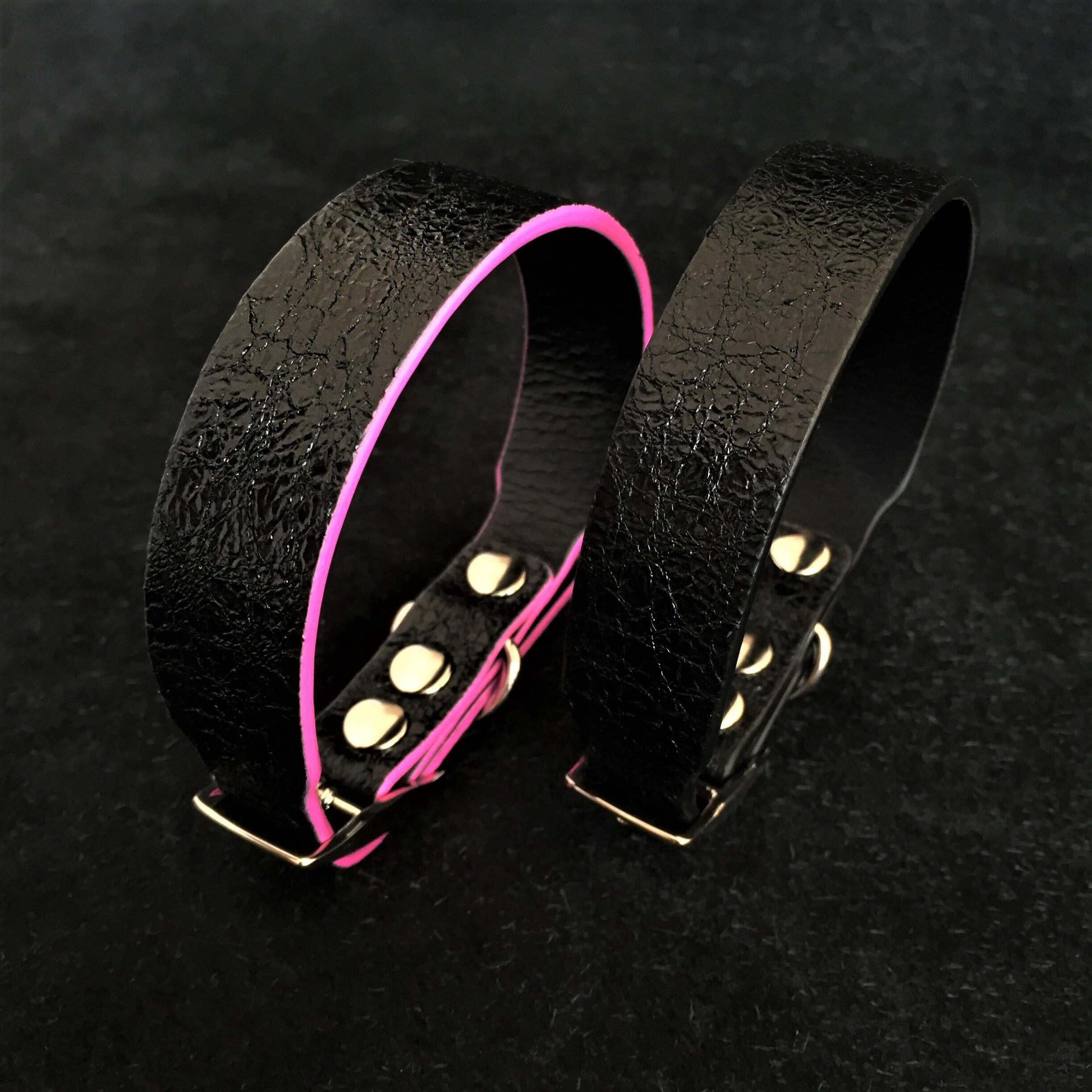 The ''Taurus'' puppy collar by Bestia Dog Gear