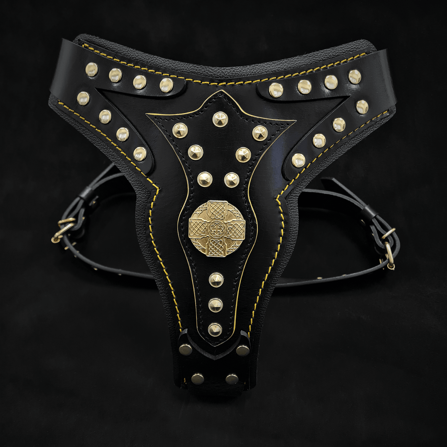 The "Maximus" harness V2 by Bestia Dog Gear